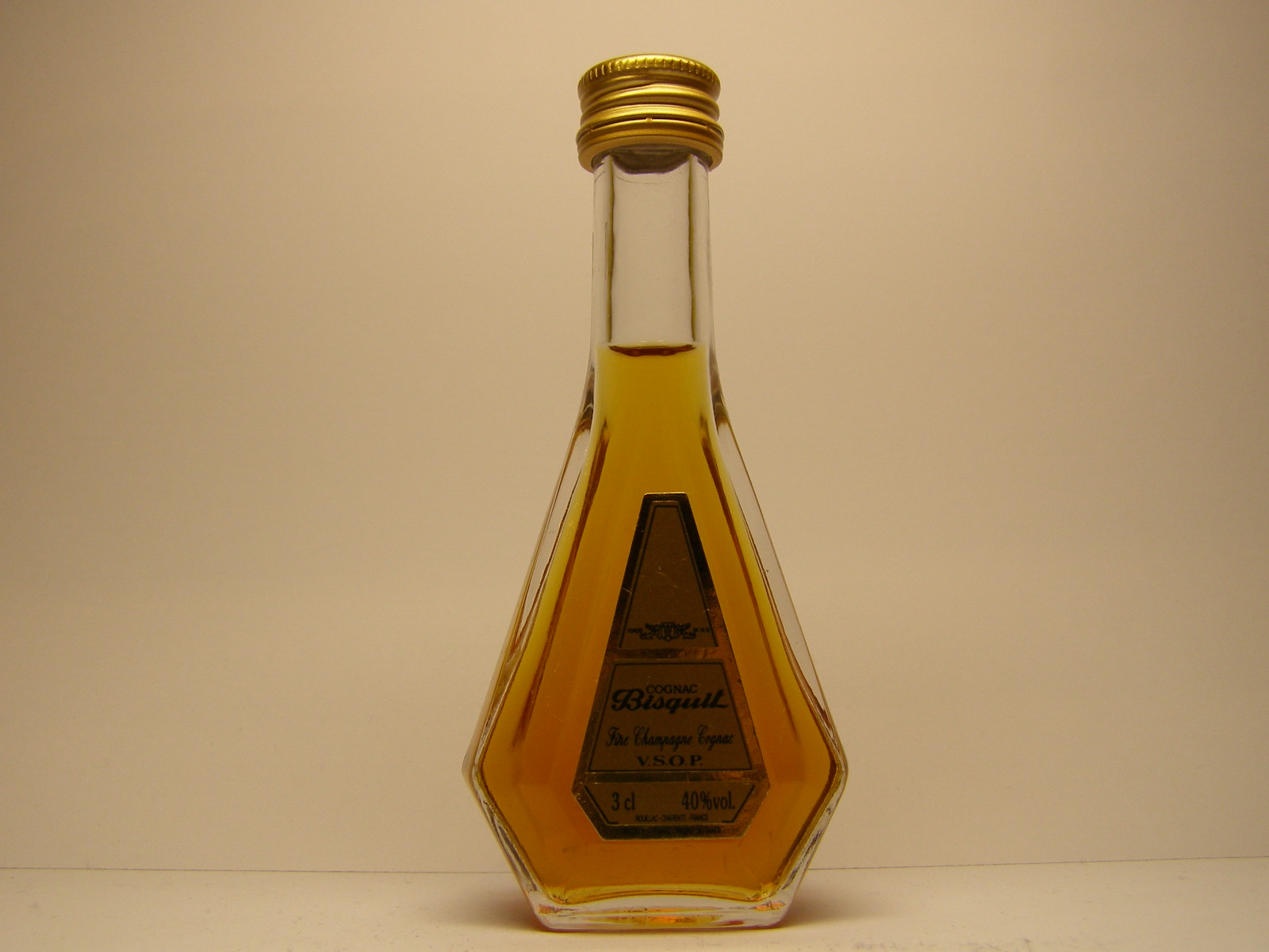 BISQUIT V.S.O.P. Fine Champagne Cognac