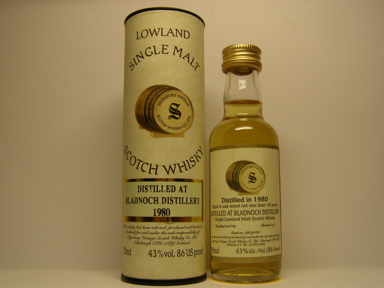 Oak Wood SLMSW 16yo 1980-1997 "Signatory" 50ml 43%Alc./Vol. 86 Proof