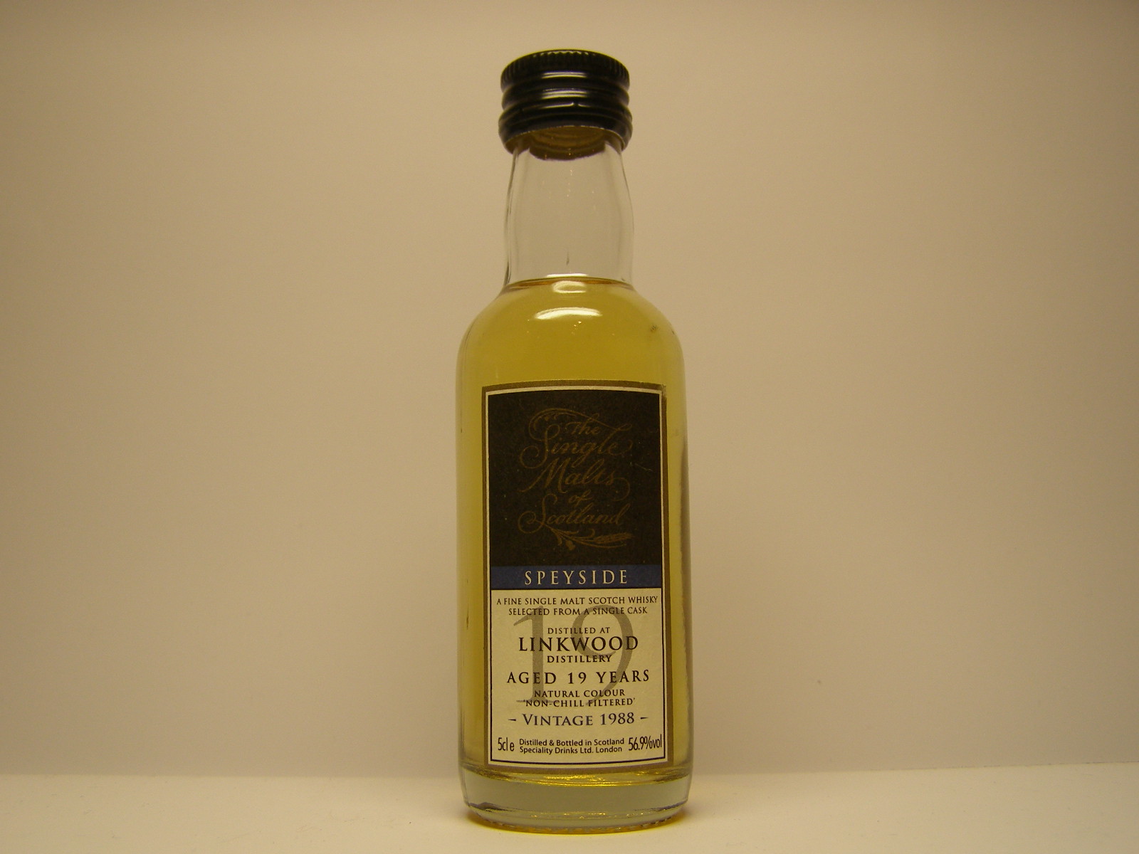 SSMSW 19yo 1988 "Single Malts of Scotland" 5cle 56,9%vol