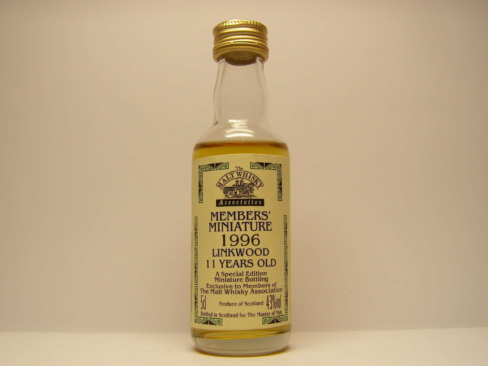 Member´s Miniature 11yo 1996 "Master of Malt" 5cl 43%vol