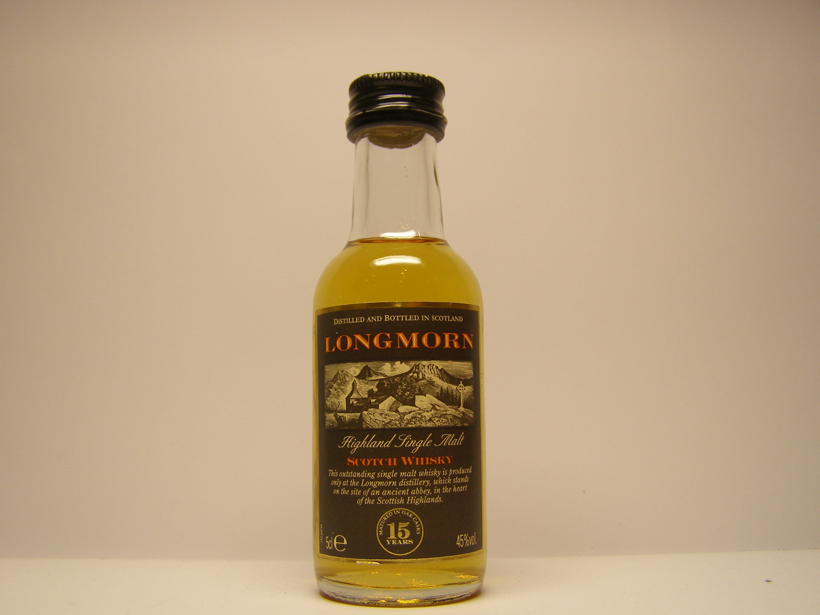 HSMSW 15yo 5cl 45%vol.