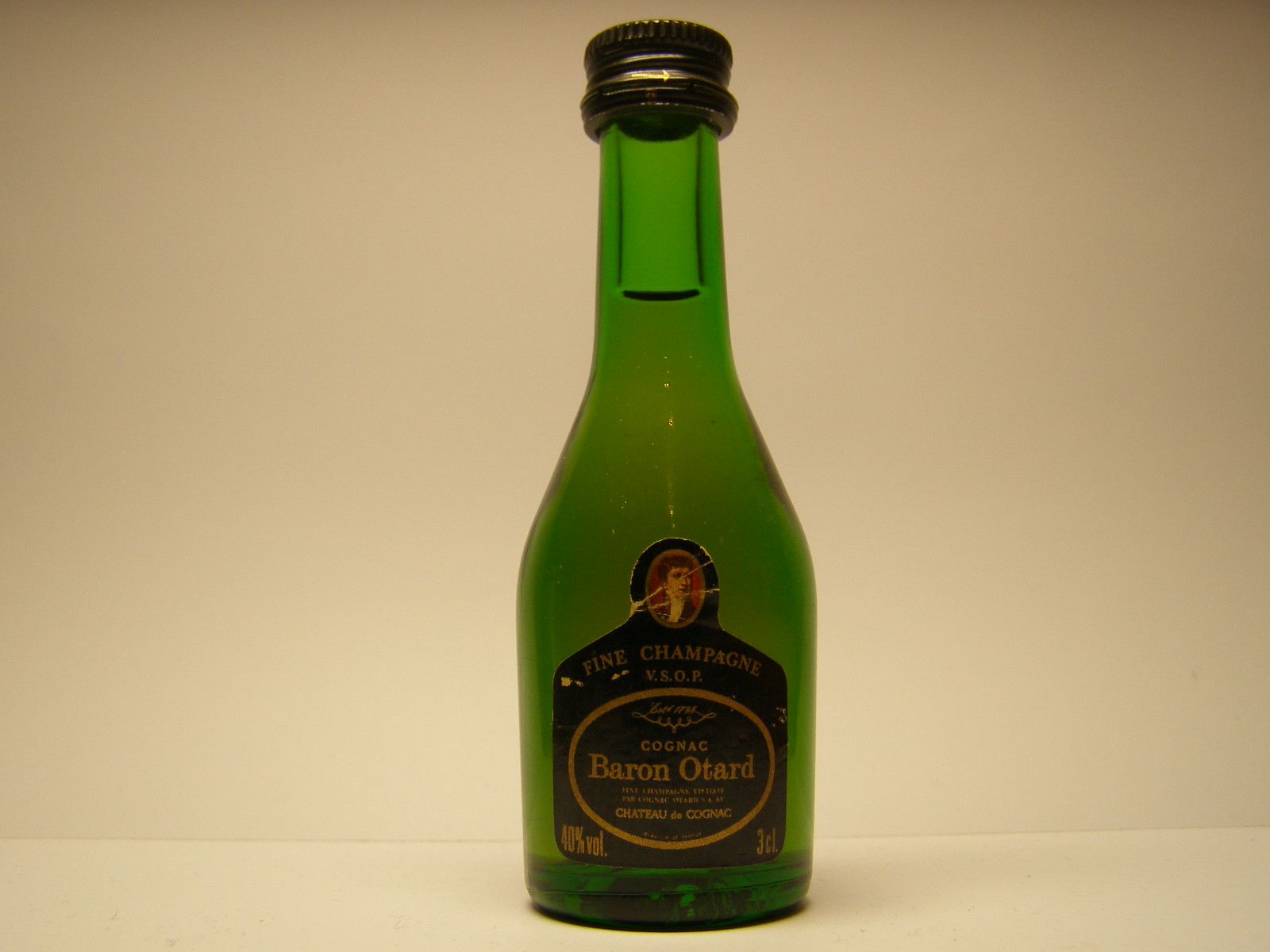 BARON V.S.O.P. Fine Champagne Chateau De Cognac 