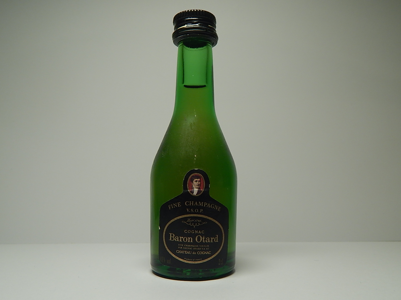 BARON V.S.O.P. Fine Champagne Chateau De Cognac 