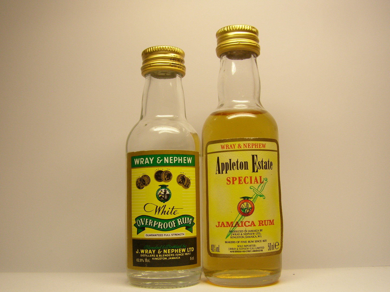 WRAY & NEPHEW White - Apleto Estate Special