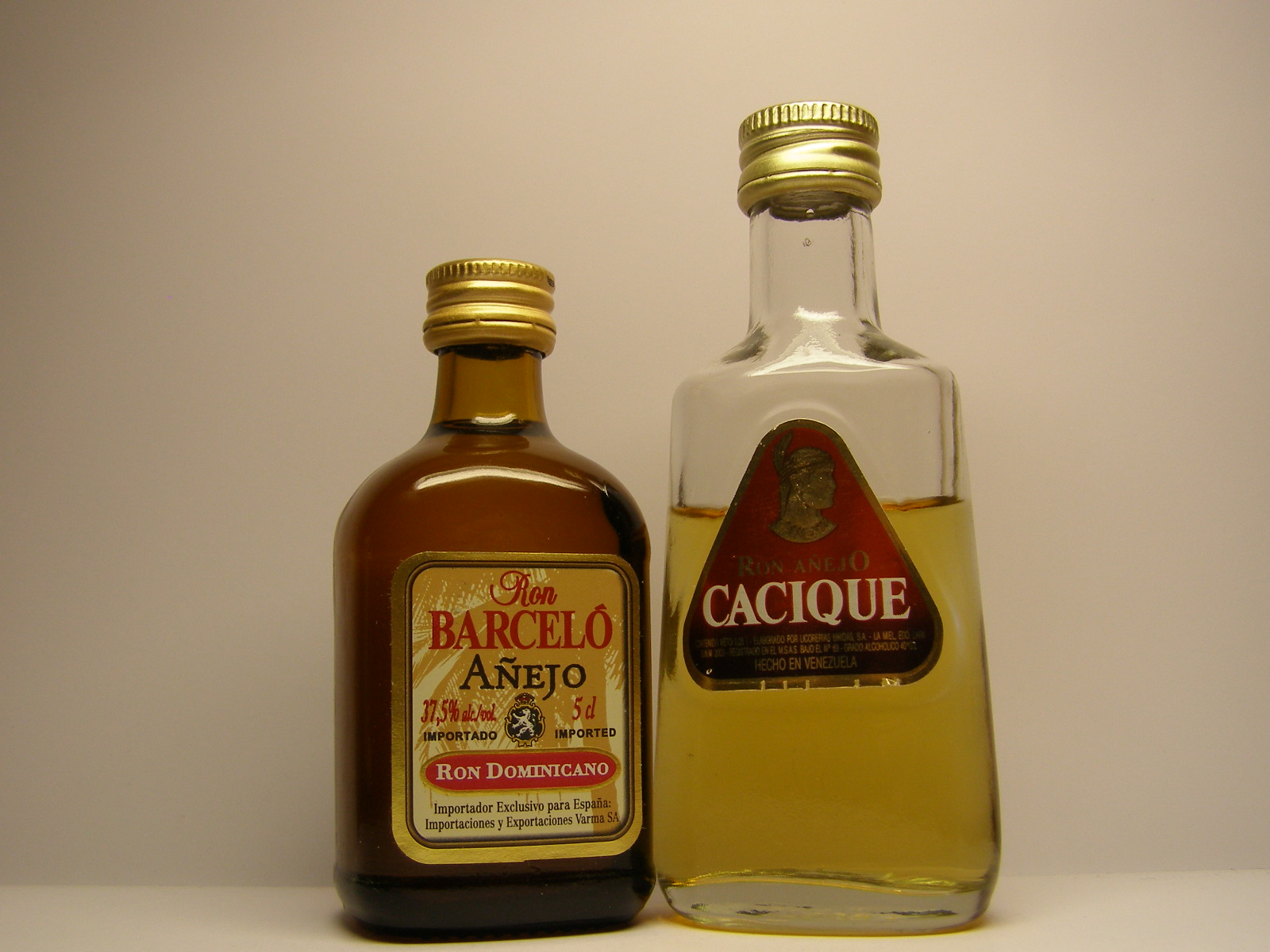 BARCELO Aňejo , CACIQUE Aňejo