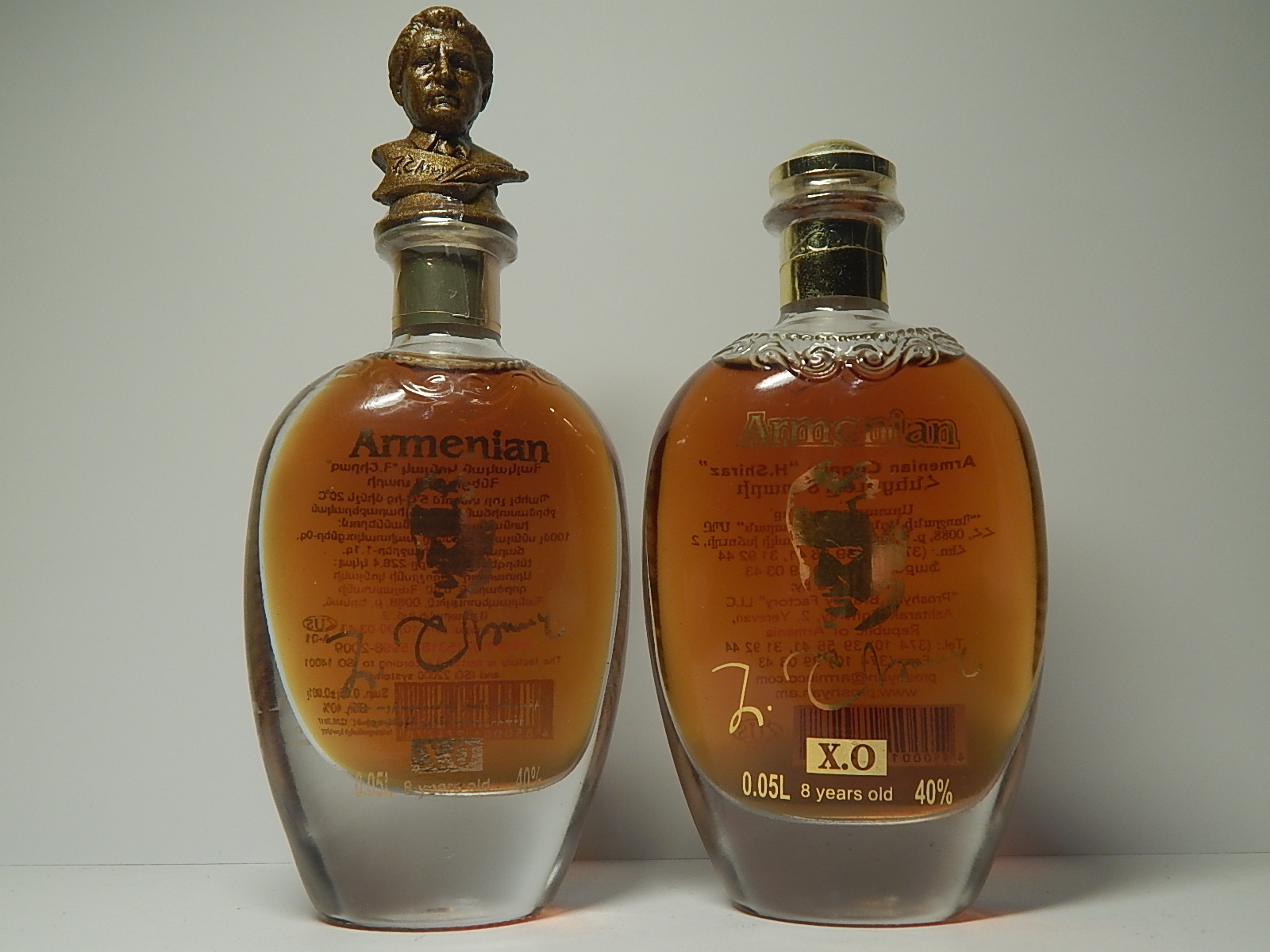 SHIRAZ X.O 8 let Cognac "Armenia"