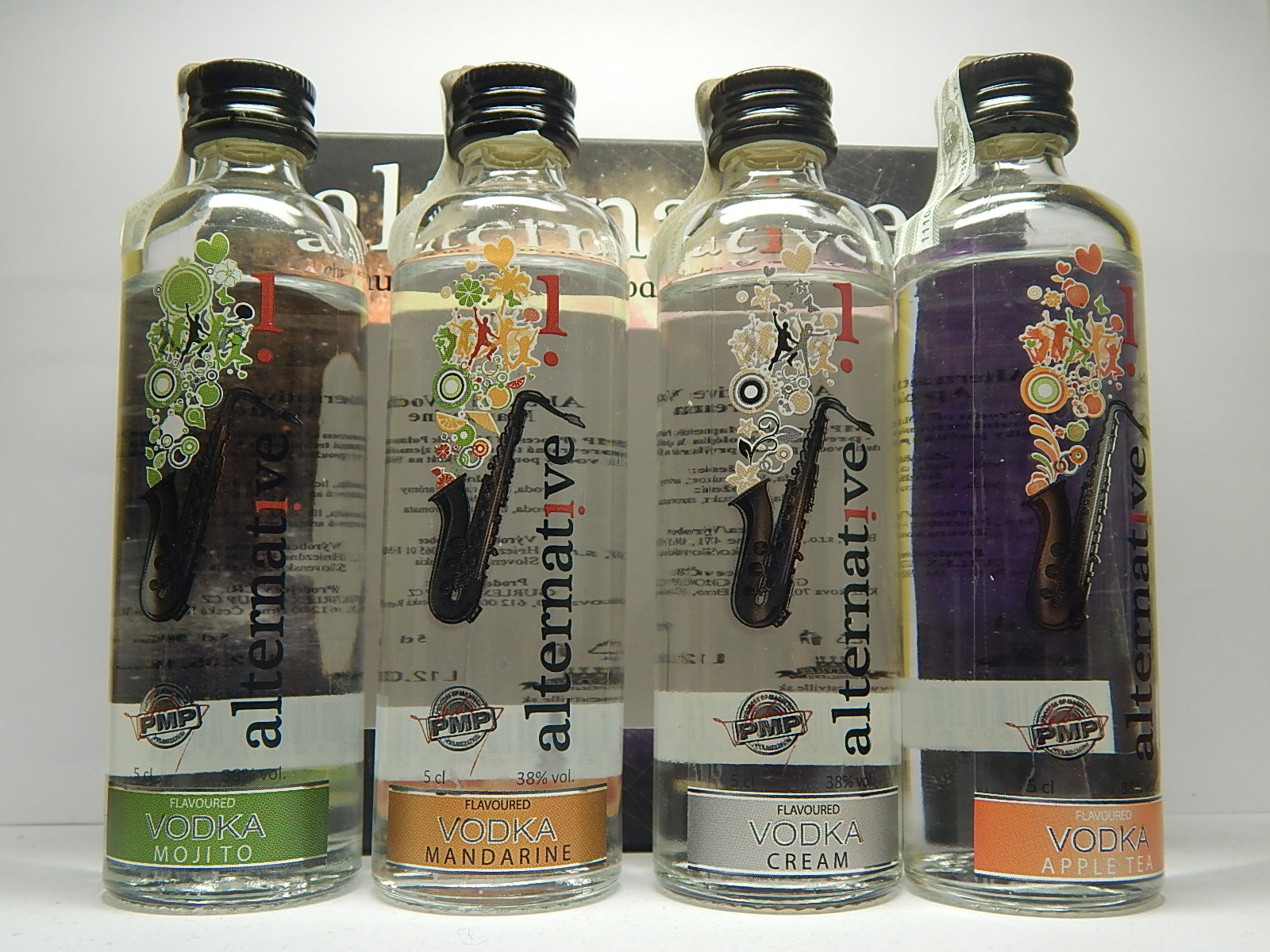 NESTVILLE Vodka set