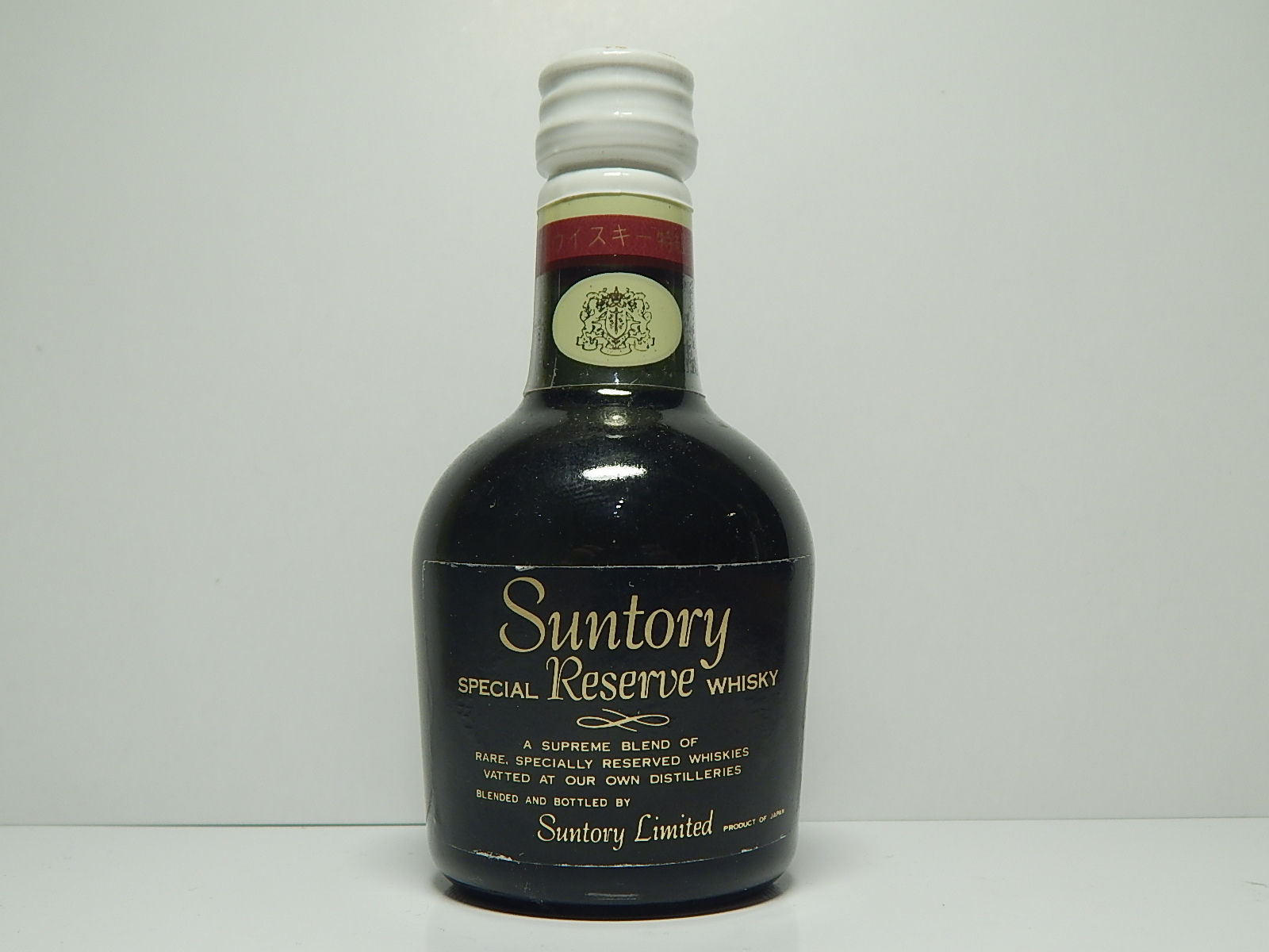 Special Reserve Suntory Whisky